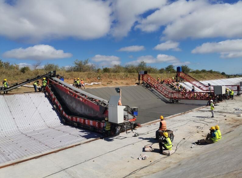 Dam Slope Paver — 大坝坡面护坡摊铺机